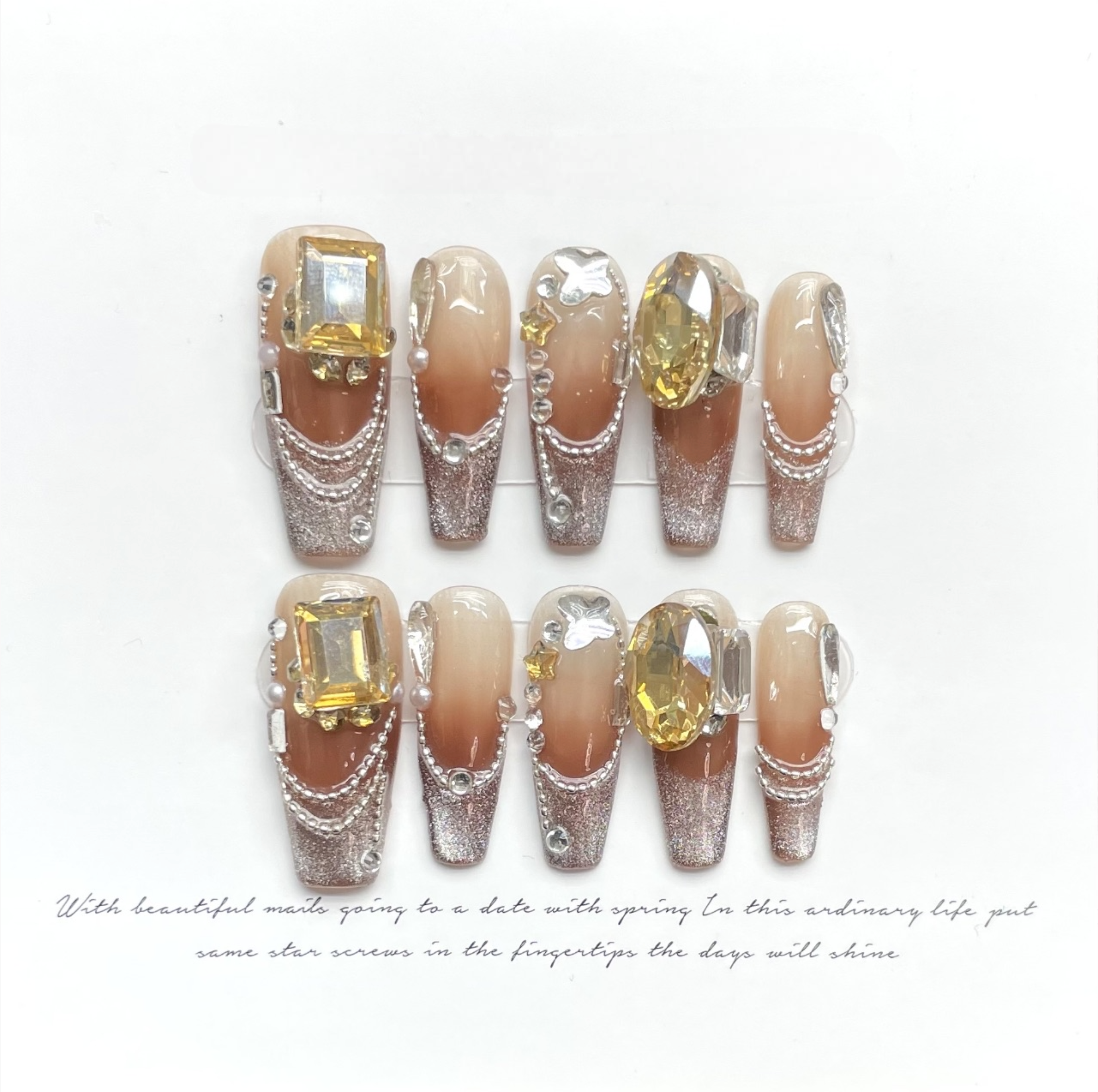 Golden Dynasty – Handmade Press-On Nails